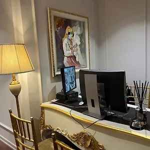 4* Ξενοδοχείο Sol Invictus Boutique Albania