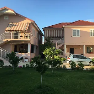  Pensionat Vila Islami